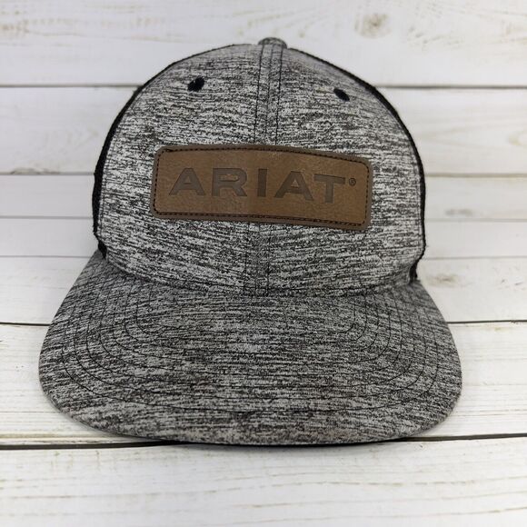 Ariat Box Logo Patch Flex Fit Cap Hat Mens Unisex OSFM Black Mesh Gray - Picture 1 of 6